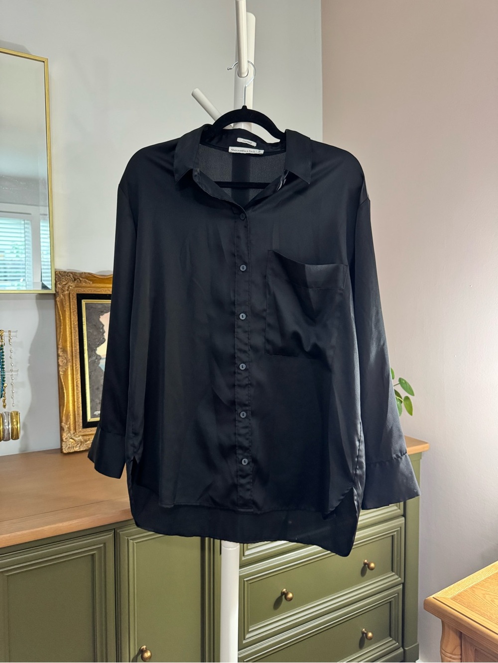 Abercrombie & Fitch Oversized Black Satin Button-Up Blouse